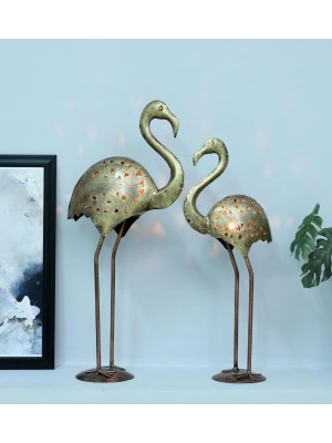 Artistic T light set of 2 